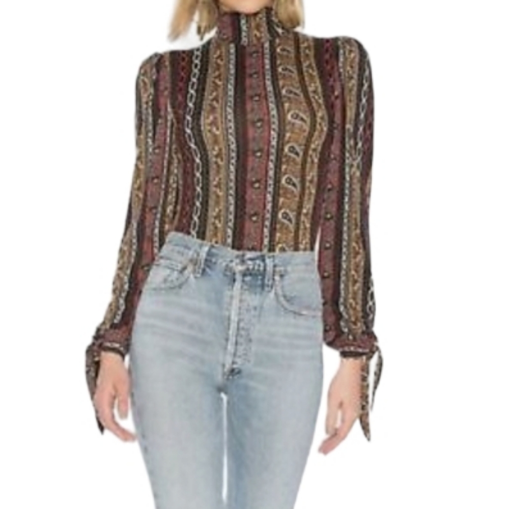 FREE PEOPLE DONATELLA PAISLEY PRINT TOP TURTLE NECK TIE AT CUFF BOHO SZ MEDIUM
